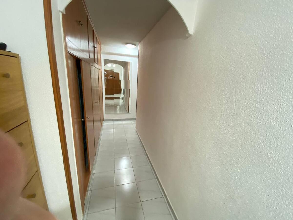 Habitacion Interior En Madrid Exterior foto
